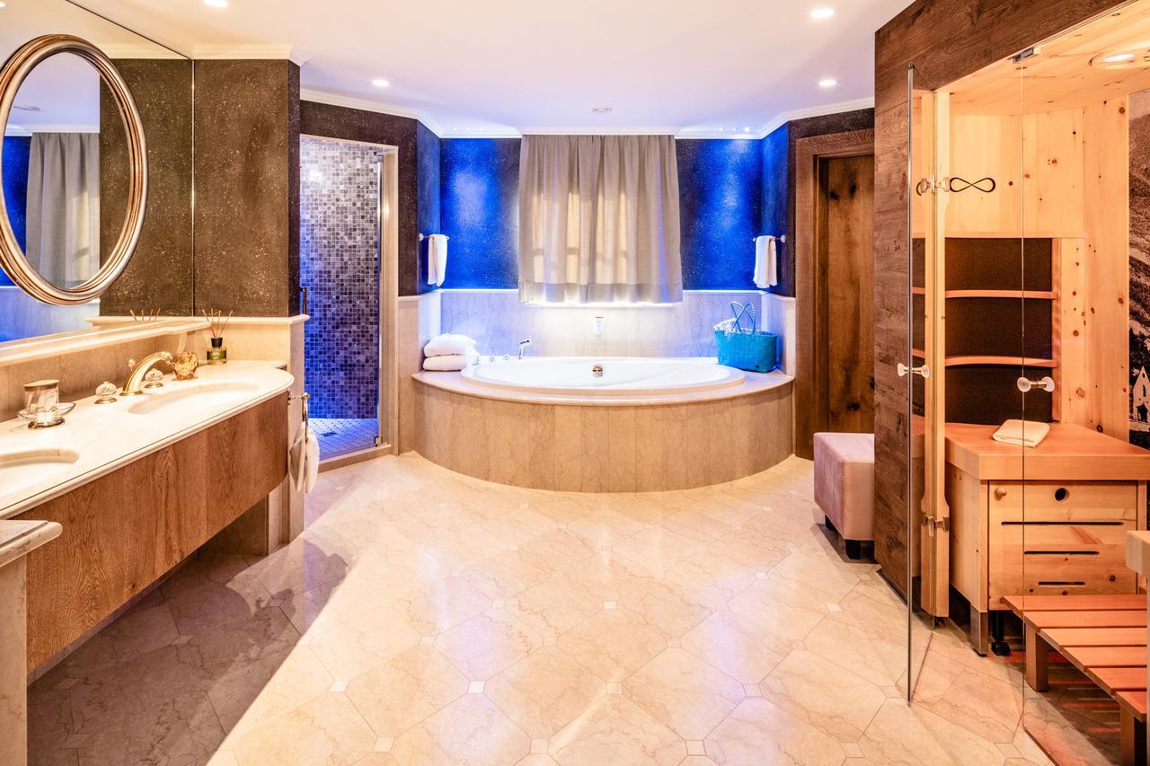 Alpine Luxury Spa Resort Schwarzenstein Luttach Exterior foto